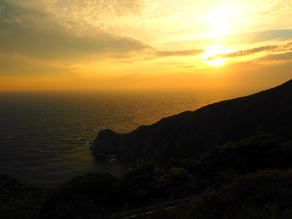 大瀬崎断崖 夕日