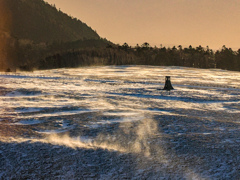 地吹雪　