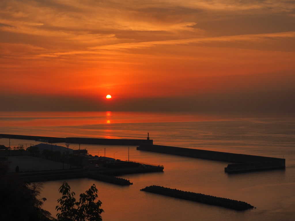 港の夕日