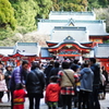 神社のにぎわい