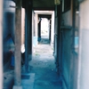 フィルム　路地のむこう側
