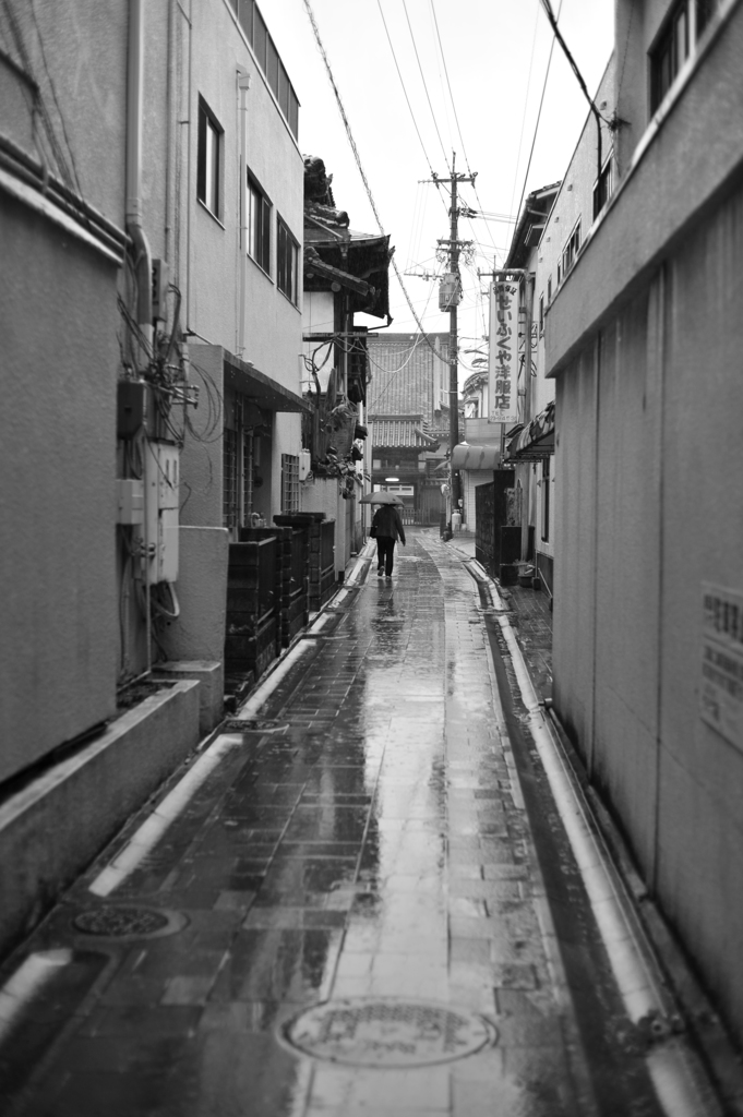 雨の路地Ⅰ