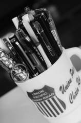 Pen stand