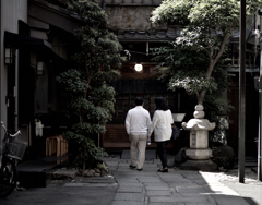 仲睦まじく…