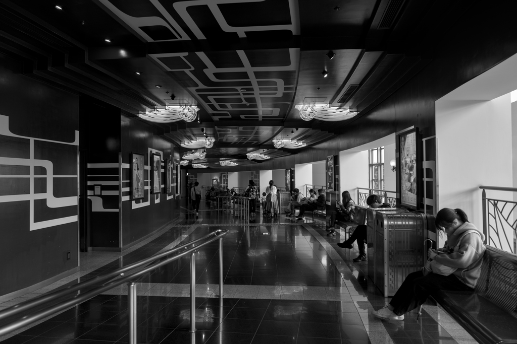 歩き疲れたら…