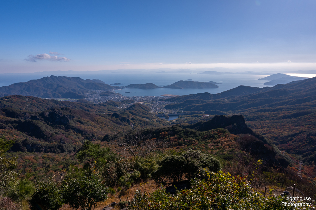 空と海と紅葉