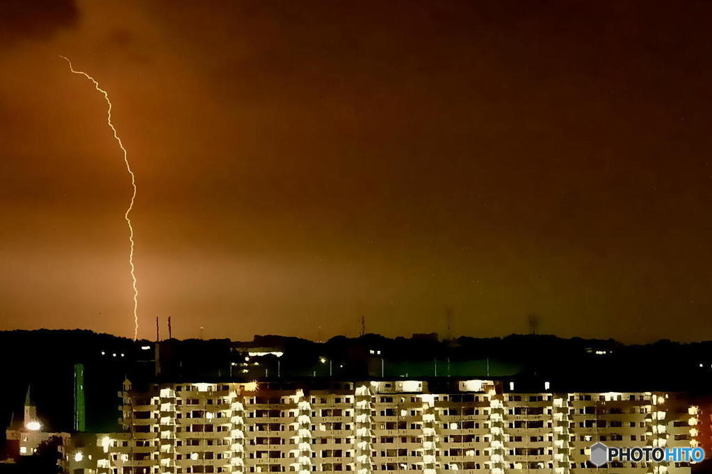 ７月１６日は蔵出しの雷　２