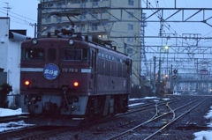 車庫へ