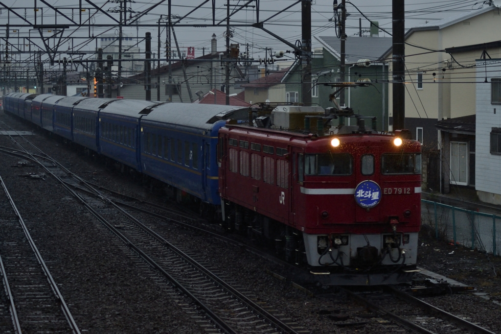 雨の北斗星　2