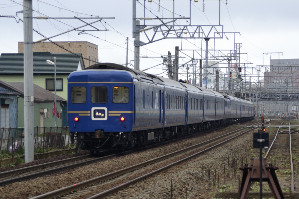 2015/04/17 北斗星 全部撮れなかったから、後ろ側からだけでも