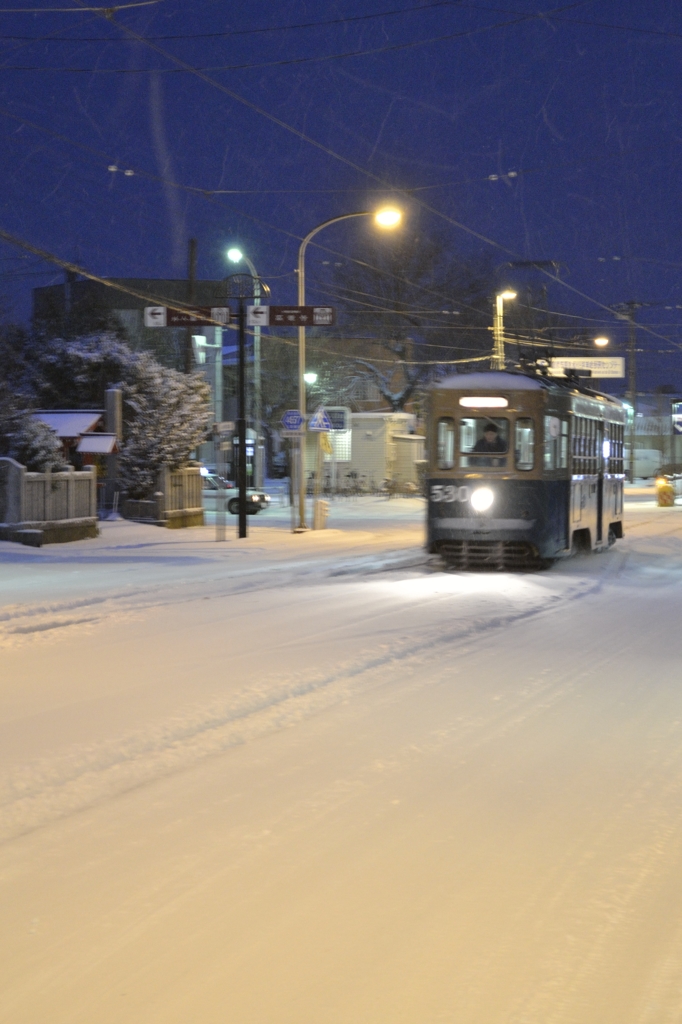 函館　路面電車　テスト走行