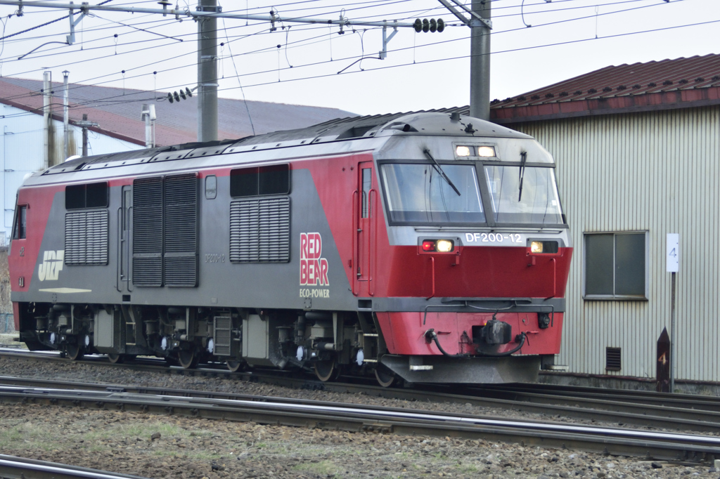新しいアングルを求めて　EH200