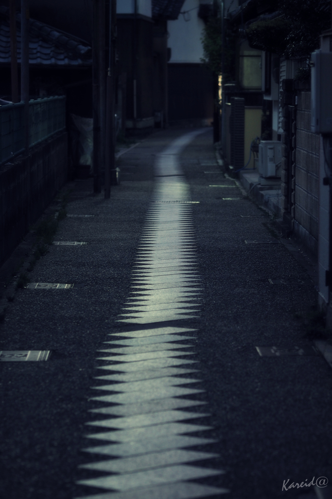 夕映えの細道