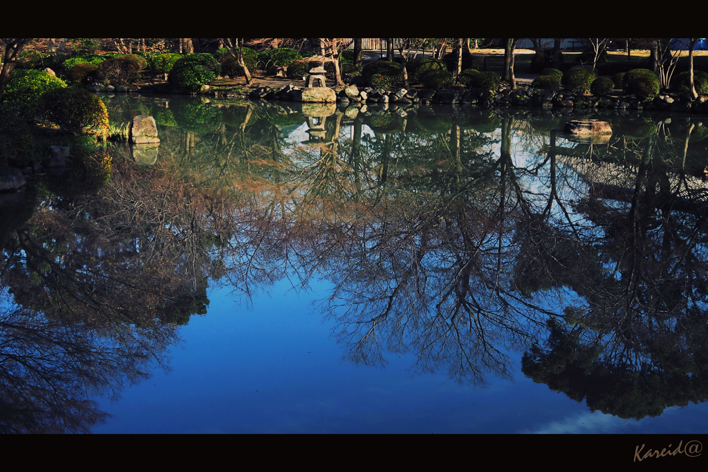 藍色の空