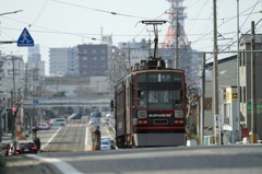 東田坂上電停にて