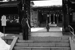 上杉神社の物語