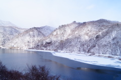 15_湯西川のダム