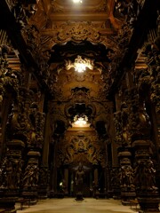 ปราสาทสัจธรรม