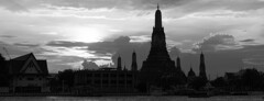วัดอรุณราชวรารามราชวรมหาวิหาร