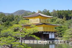 荘厳金閣寺