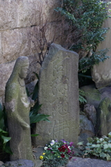 谷中にて