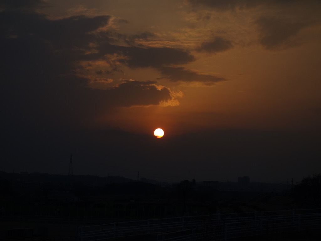 多摩川の夕日