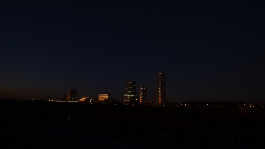 ミッドナイト二子玉川ライズ