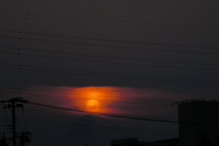 猛暑の夕焼け太陽