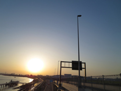 羽田空港付近の夕日
