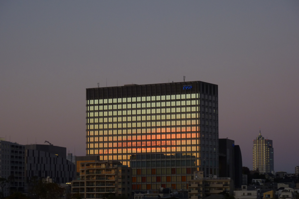 夕焼けに染まるrise