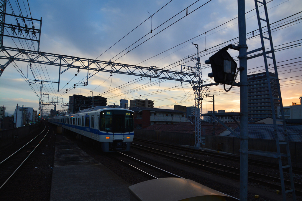 泉北7020系