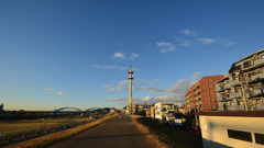 丸子橋・錆びたアンテナ塔
