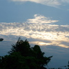 光る雲