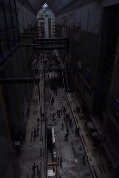 ショッピングモール①