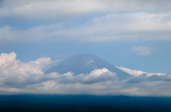 雲の上の富士山