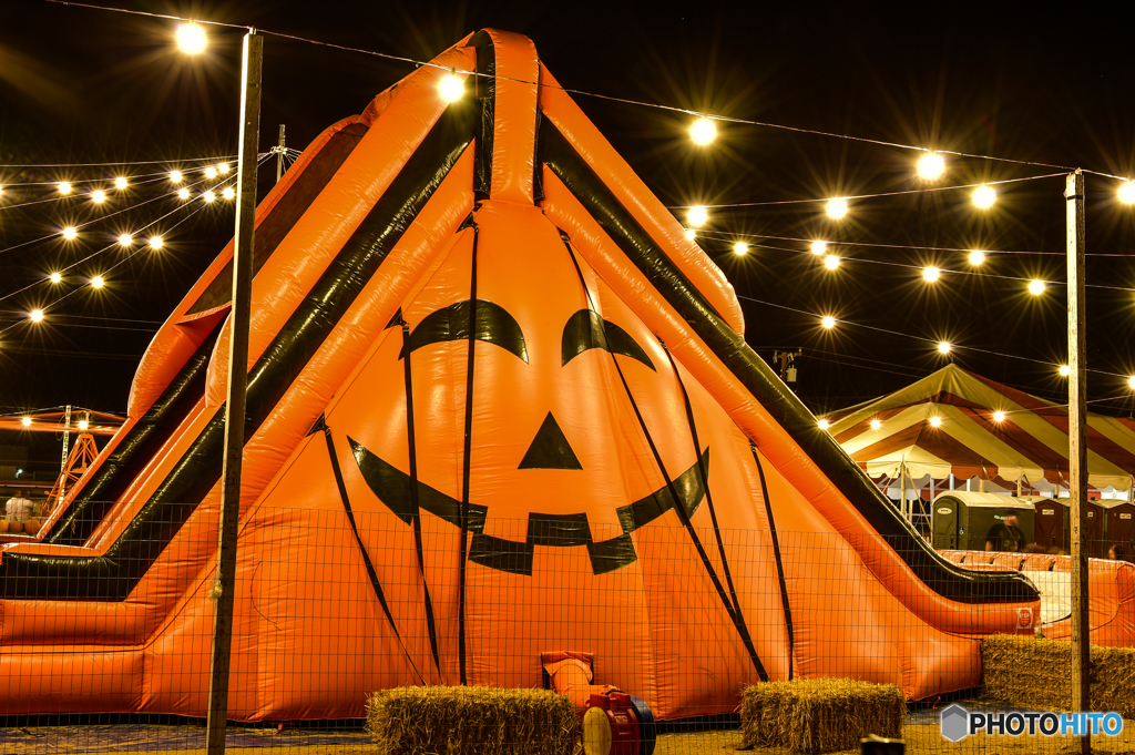 HAPPY HALLOWEEN