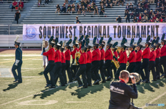 マーチングバンドとカメラマン