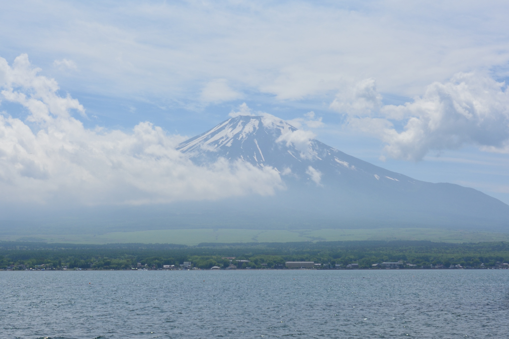富士山　山中湖畔