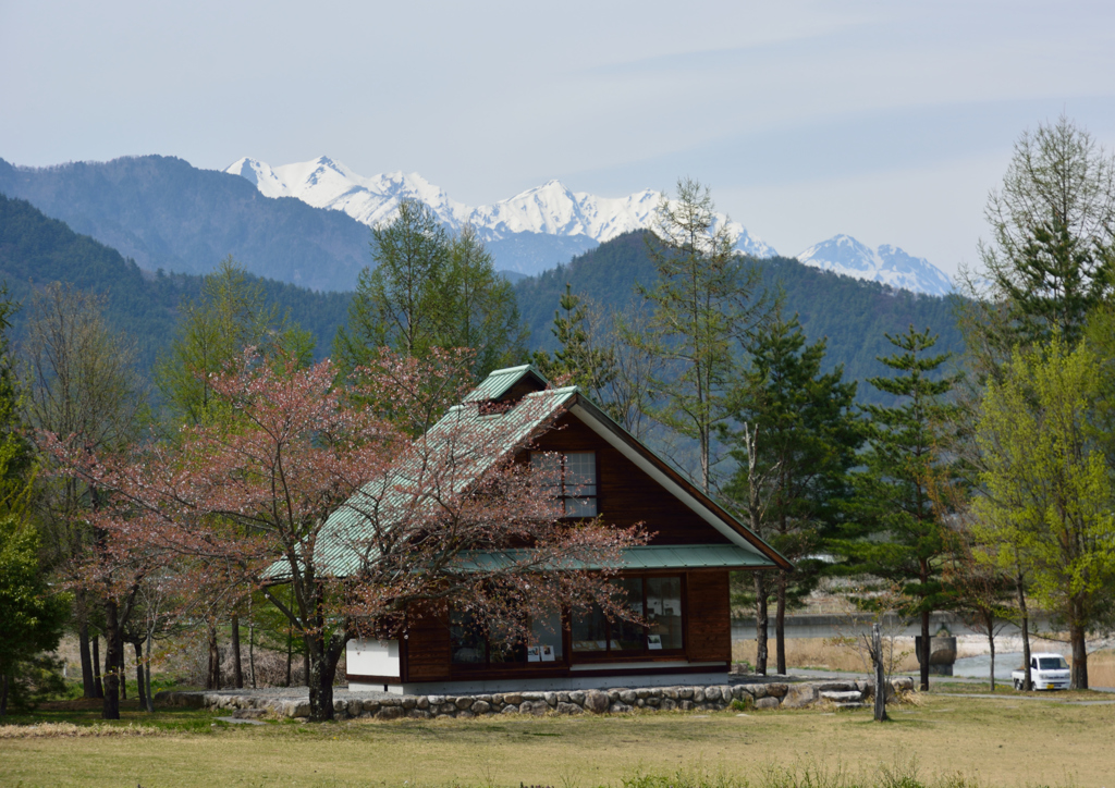 山々を背景にⅡ