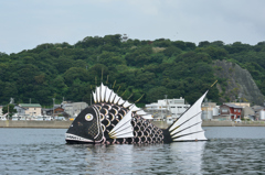 豊浜鯛祭り_港を回遊