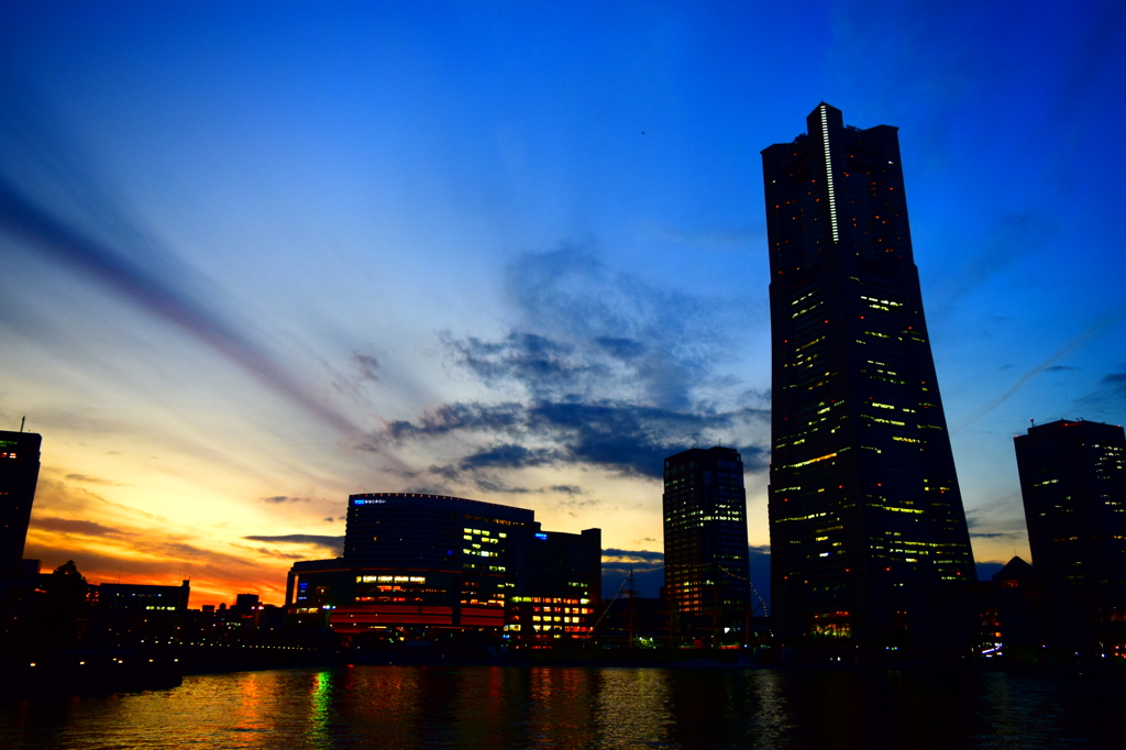 横浜の夕暮れ1