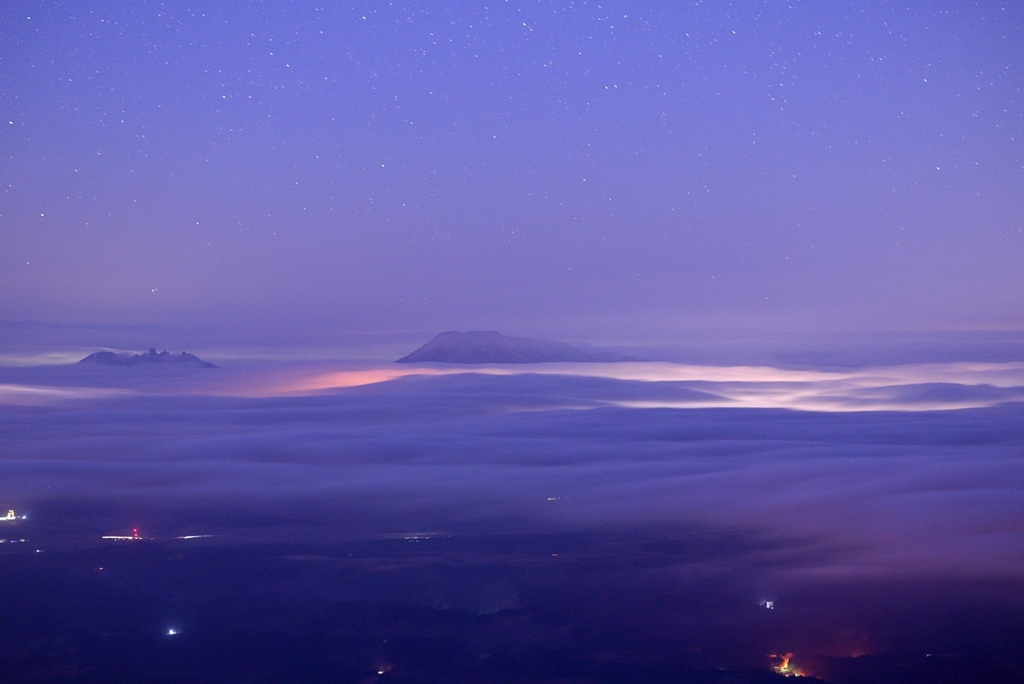 流雲の涅槃像