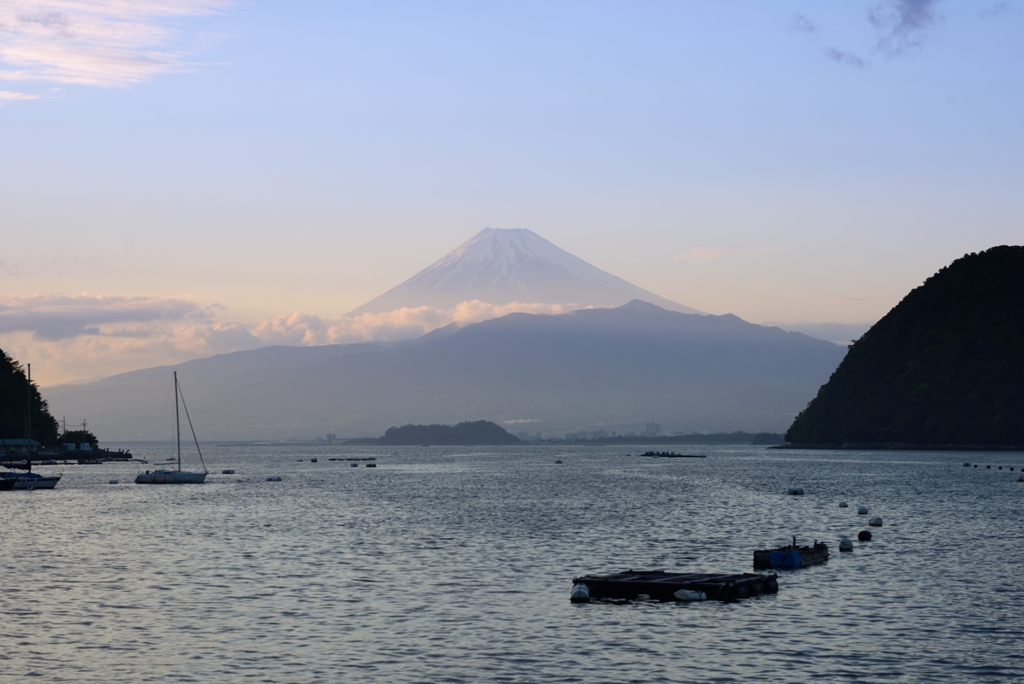 初の霊峰