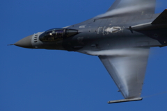 F-16_Primo_2070