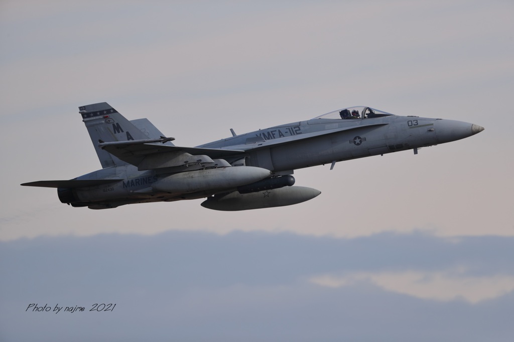 FA-18A_Homet_VMFA-112DX2_5543