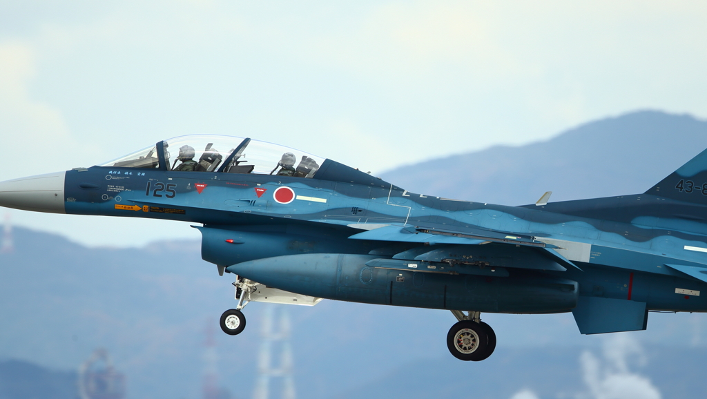 F-2_5551_03