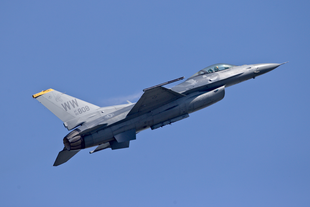 F-16_02_5921