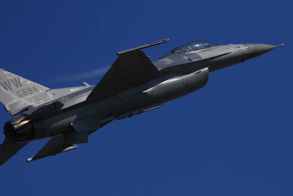 F-16_Primo_1980