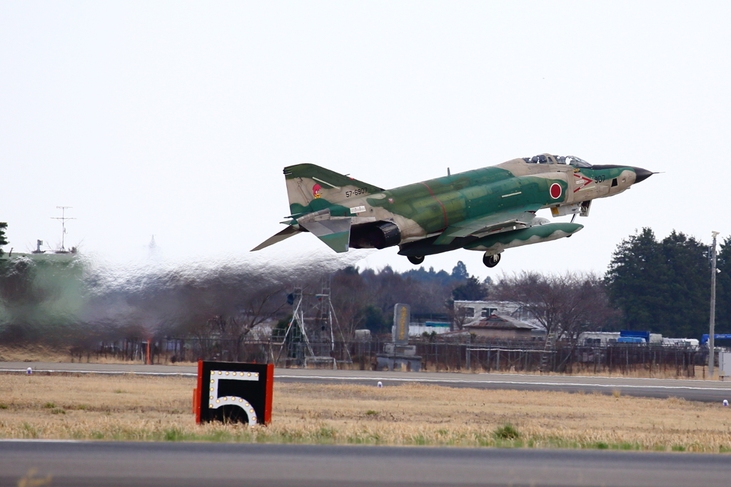 RF-4E_6414