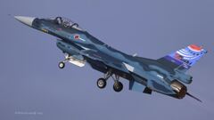F-2_6SQ_SPM_1111